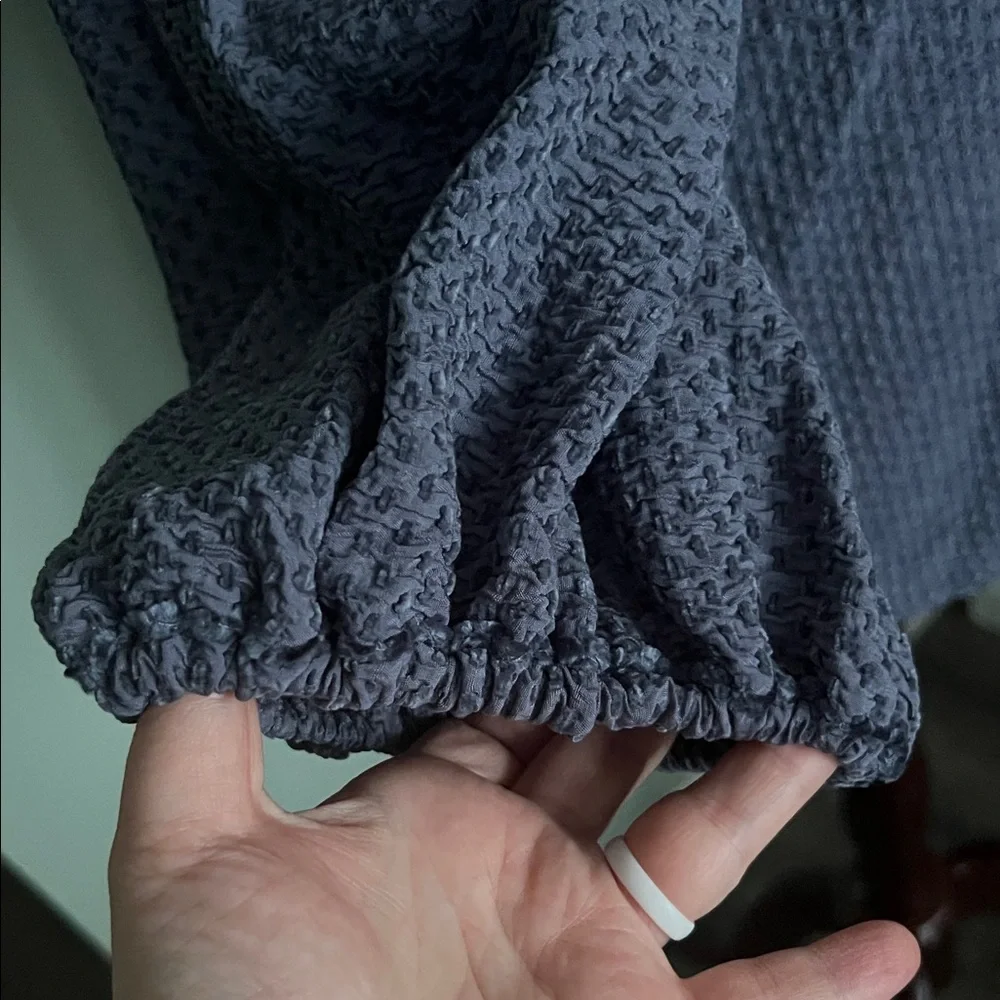 Max Studio London Cerulean Textured Blouse - Picture 4 of 6